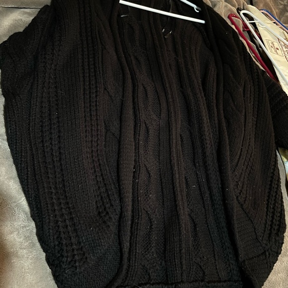 Batwing Knitted Cardigan - Picture 4 of 7